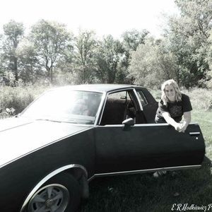 Meet your Posher, Holly